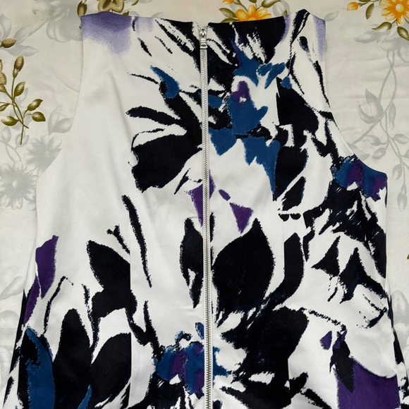 Tahari Size 2 Patterned Sleeveless Dress NWT - Picture 4 of 8